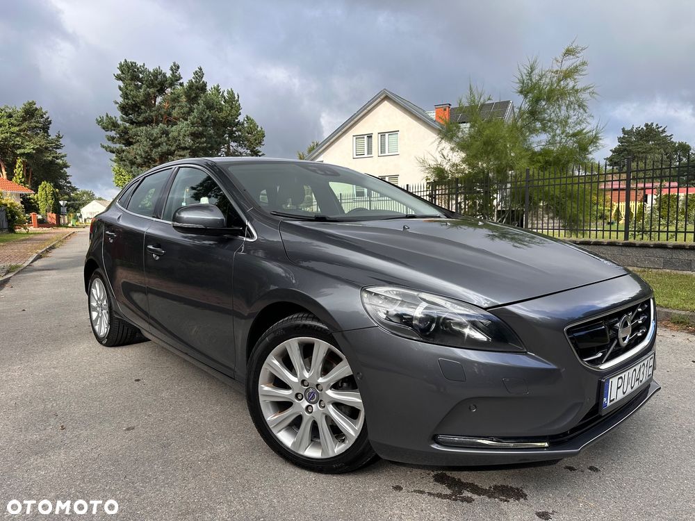 Volvo V40 D2 Summum - 4