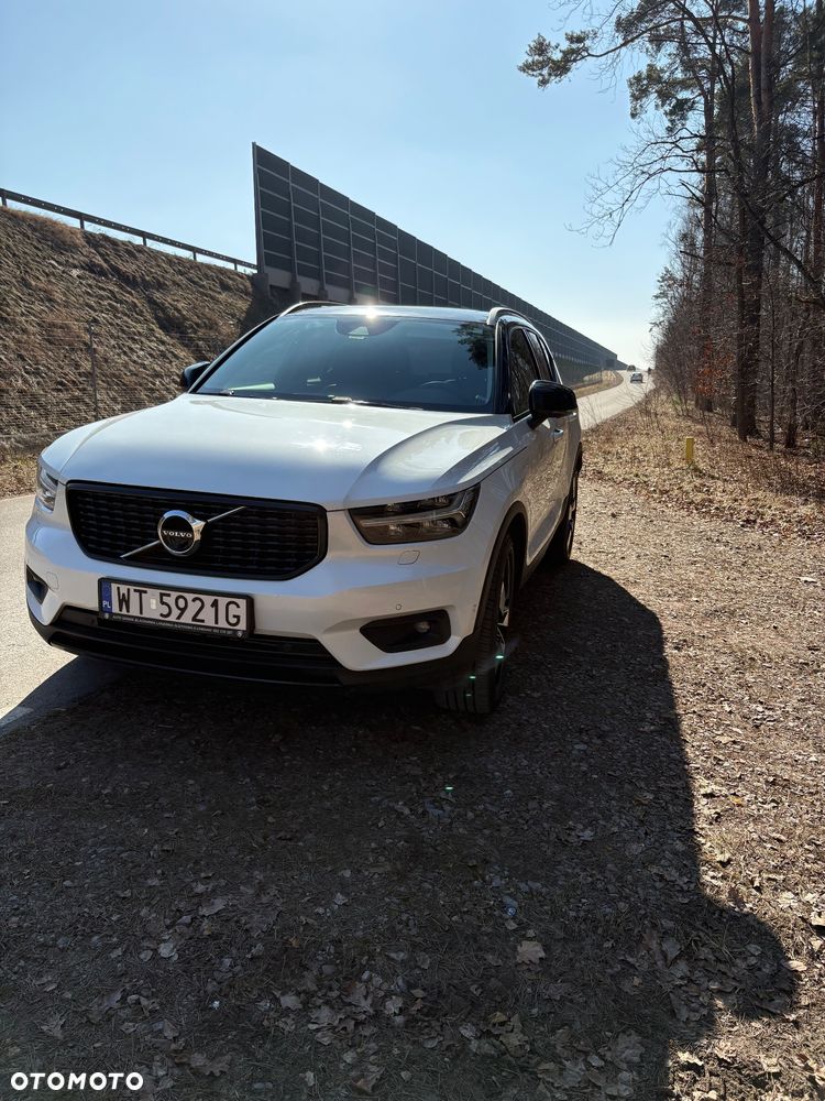 Volvo XC 40 T4 R-Design - 22