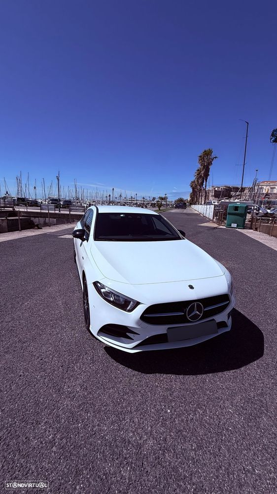 Mercedes-Benz A 250 e AMG Line - 16