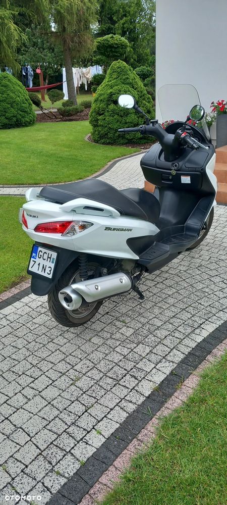 Suzuki Burgman - 7