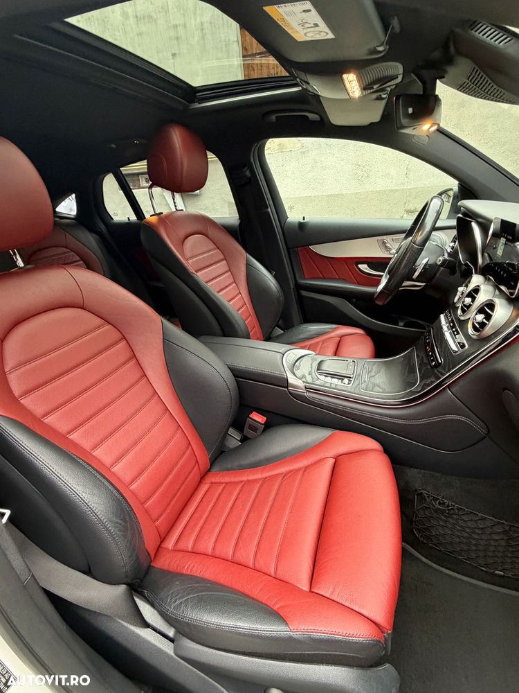 Mercedes-Benz GLC Coupe 300 d 4Matic 9G-TRONIC AMG Line - 10