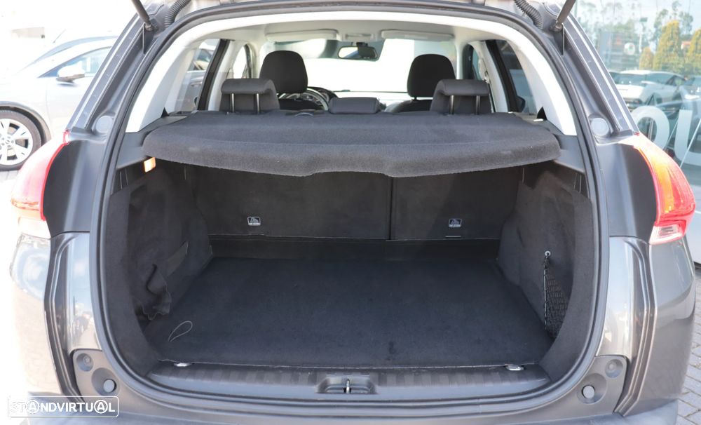 Peugeot 2008 1.2 PureTech Style - 29