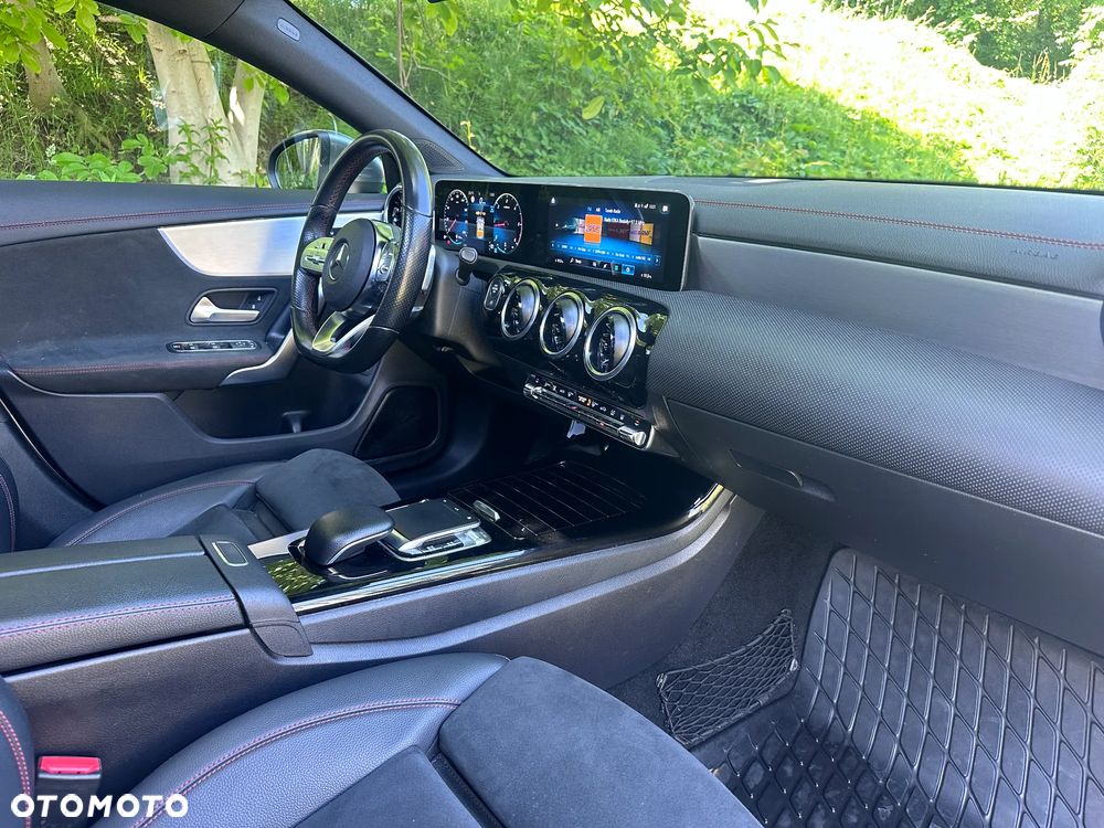 Mercedes-Benz CLA 200 d 8G-DCT Edition AMG Line - 22