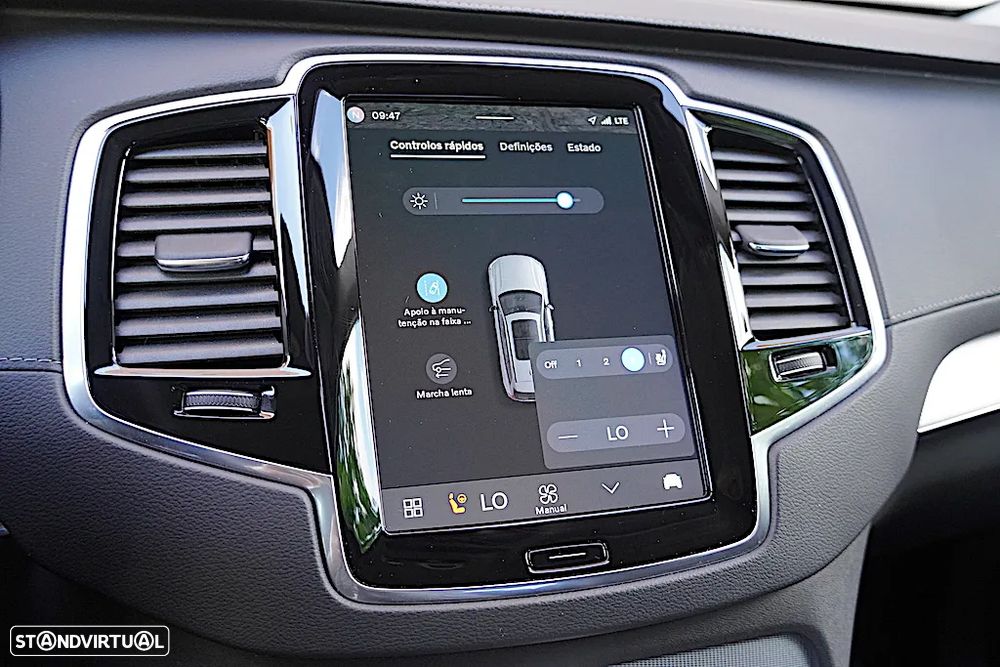 Volvo XC 90 2.0 T8 PHEV Plus Dark AWD - 44