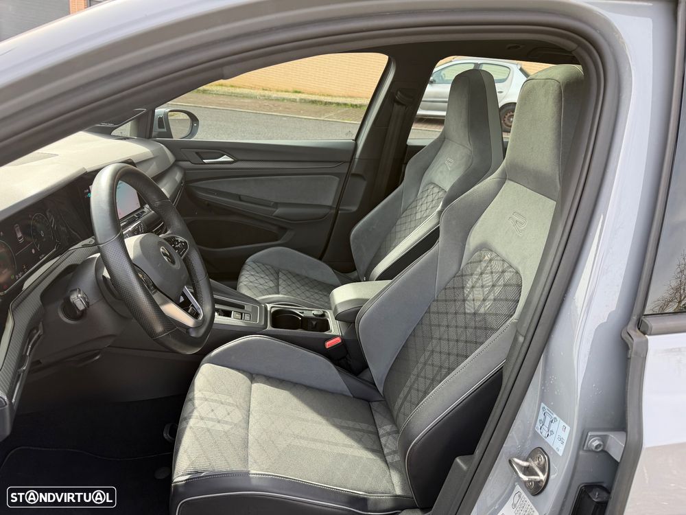 VW Golf 2.0 TDI SCR DSG R-Line - 23