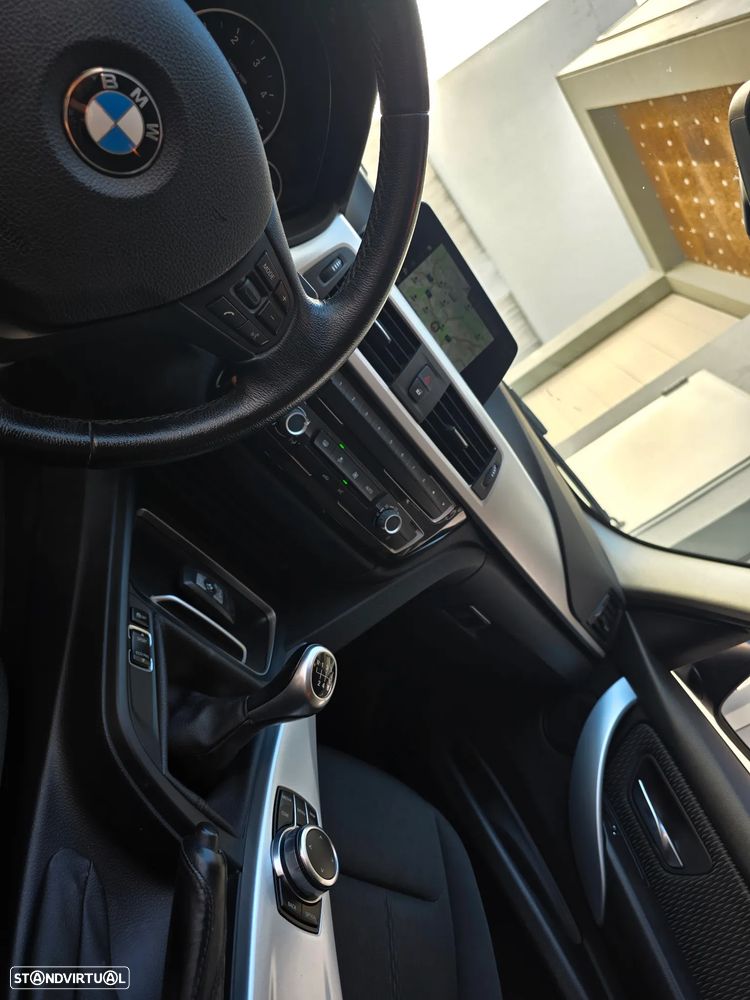 BMW 316 d Line Sport - 42