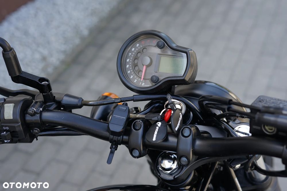 Hyosung GV - 19