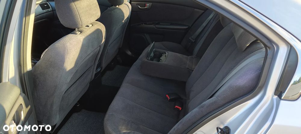 Kia Magentis 2.0 EX - 11