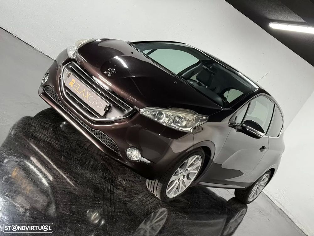 Peugeot 208 120 VTI Allure - 8