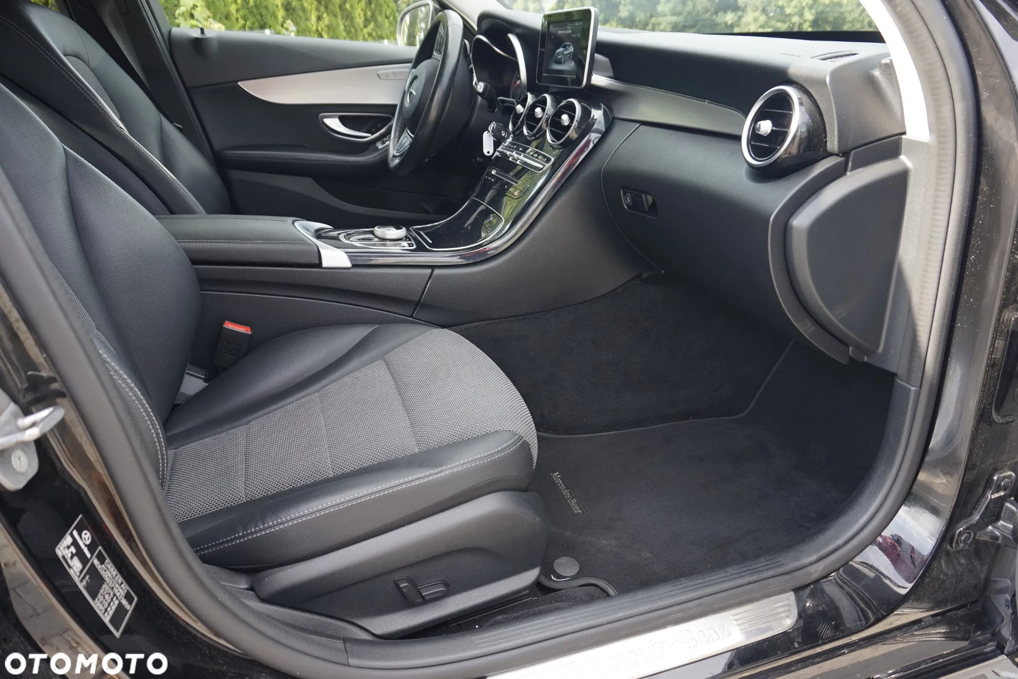 Mercedes-Benz Klasa C 200 (BlueTEC) d 7G-TRONIC - 14