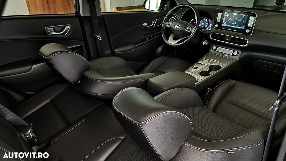 Hyundai KONA Business - 23