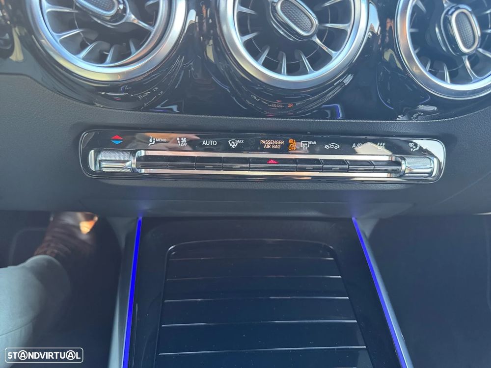 Mercedes-Benz GLA 250 e Progressive - 34