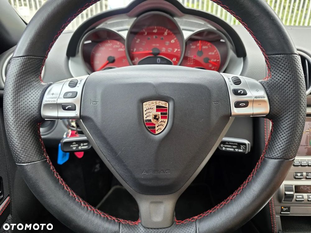Porsche Cayman - 16