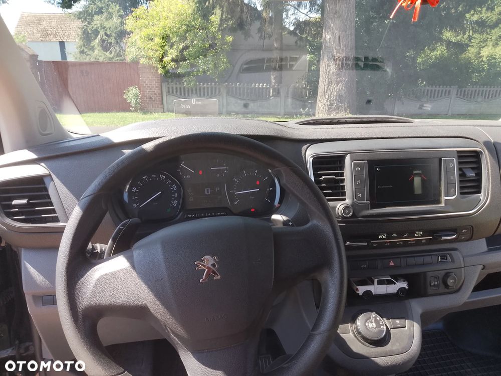 Peugeot expert asphalt L3 - 19
