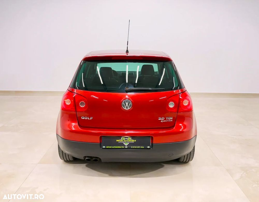 Volkswagen Golf 2.0 TDI DPF 4Motion Highline - 13