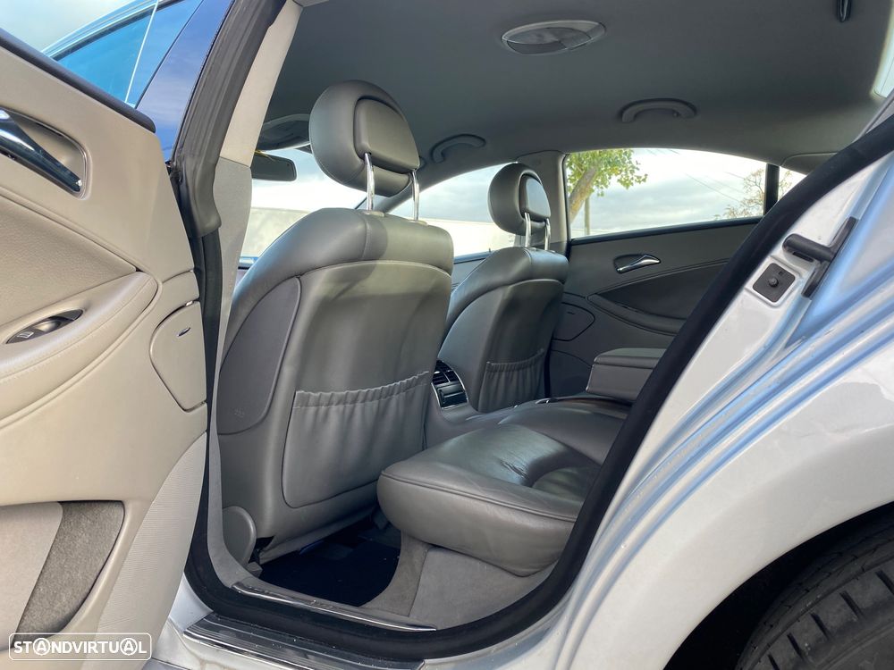 Mercedes-Benz CLS 350 7G-TRONIC - 13