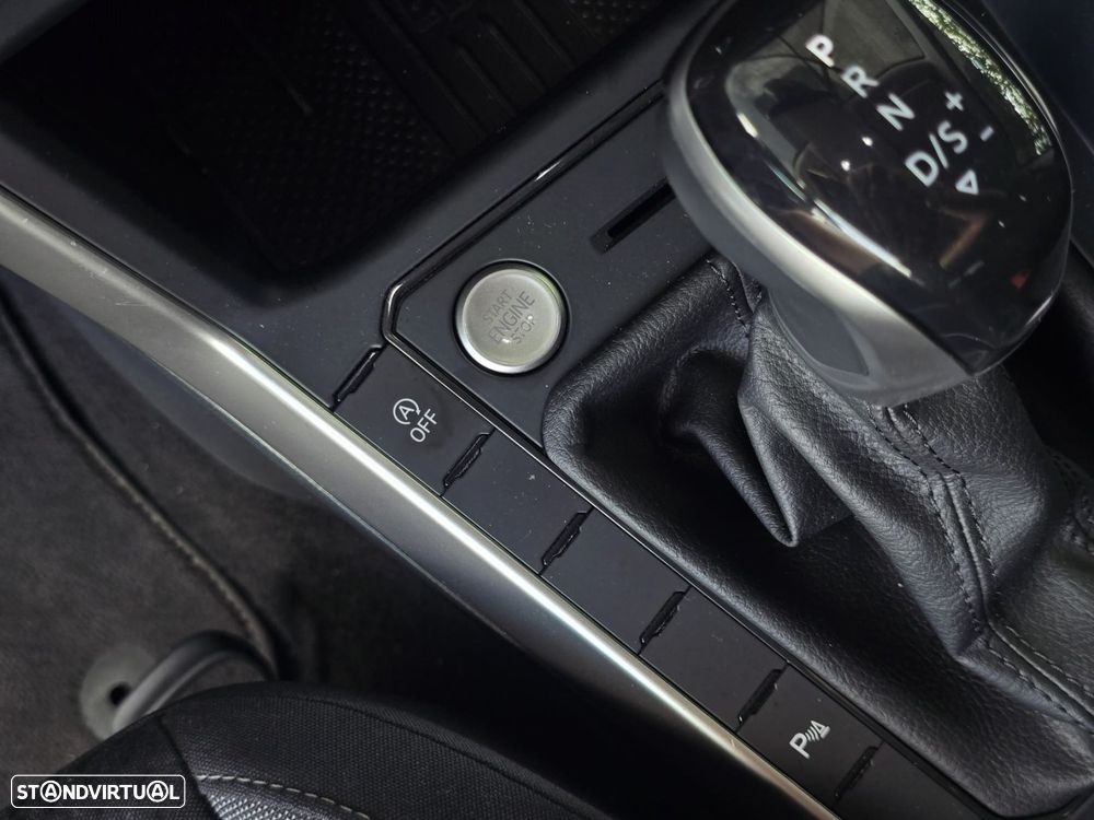 VW Taigo 1.0 TSI Urban DSG - 16
