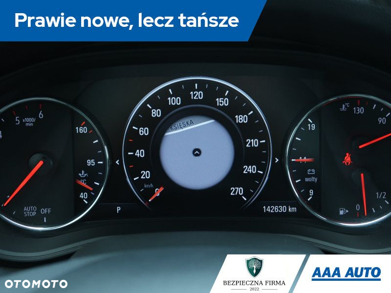 Opel Insignia - 12