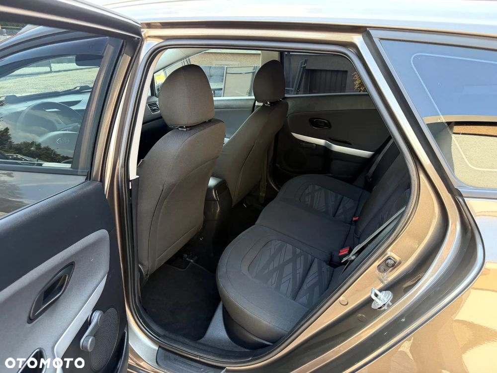Kia Ceed 1.4 CVVT Spirit - 19