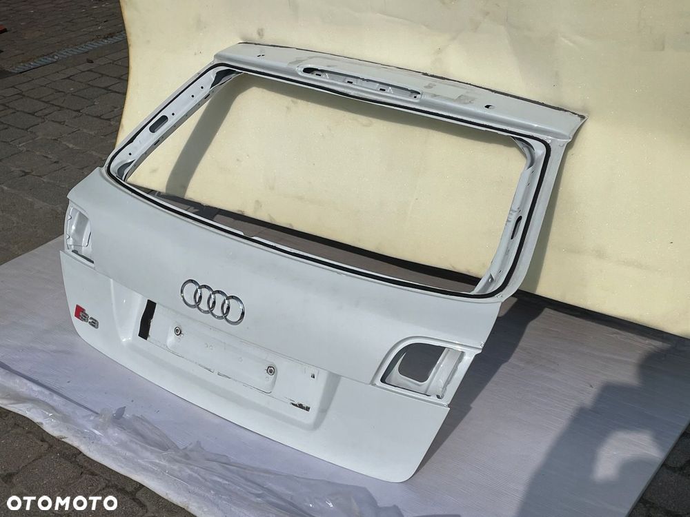 KLAPA BAGAŻNIKA AUDI A3 S3 LIFT 8P emblemat perła - 3