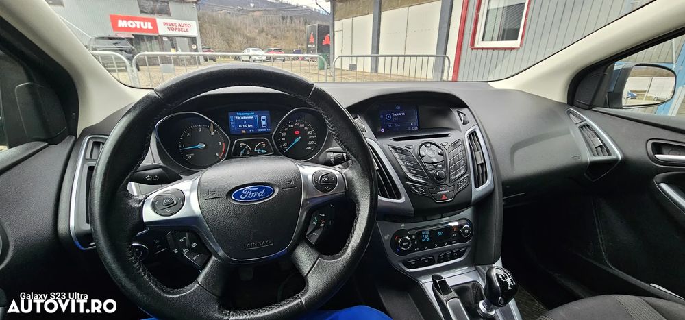 Ford Focus 1.6 TDCI DPF Start-Stopp-System Trend - 10