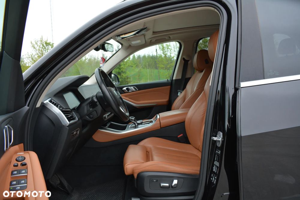 BMW X5 xDrive40i - 21