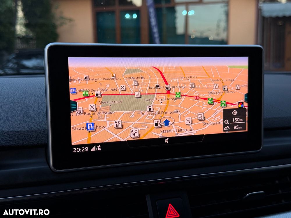 Audi A4 2.0 TDI S tronic Design - 11