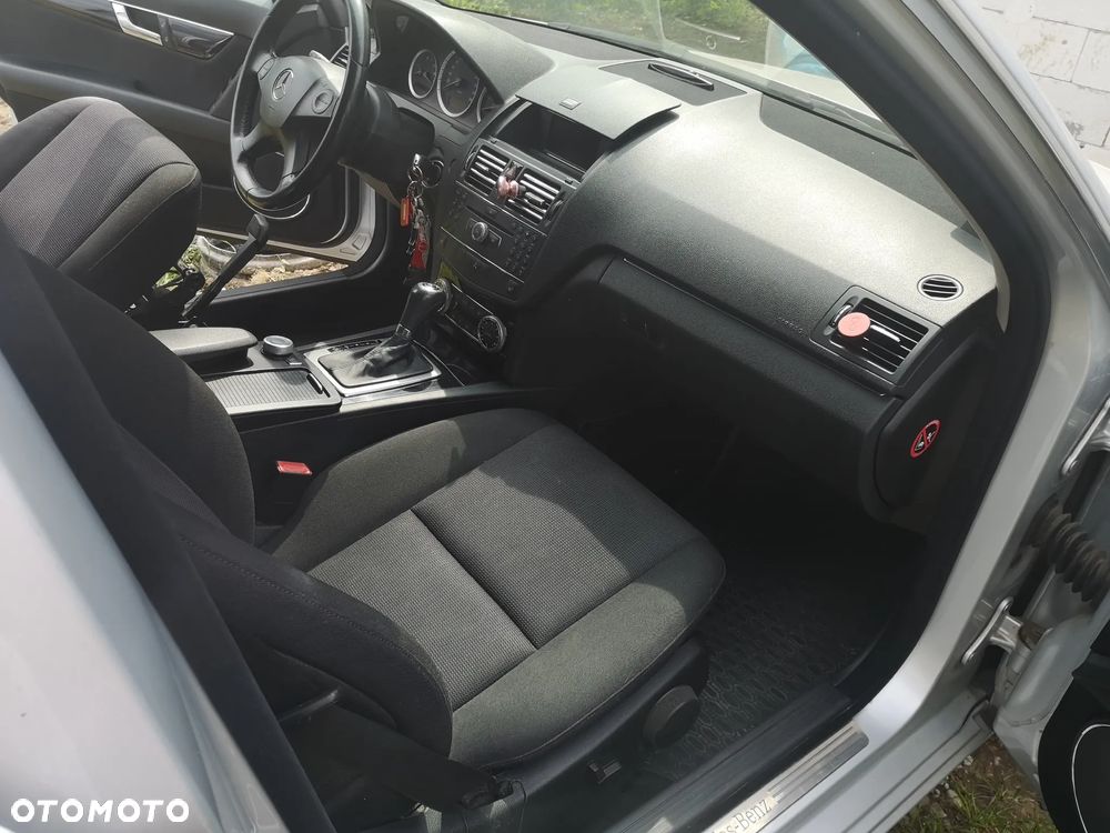 Mercedes-Benz Klasa C - 8