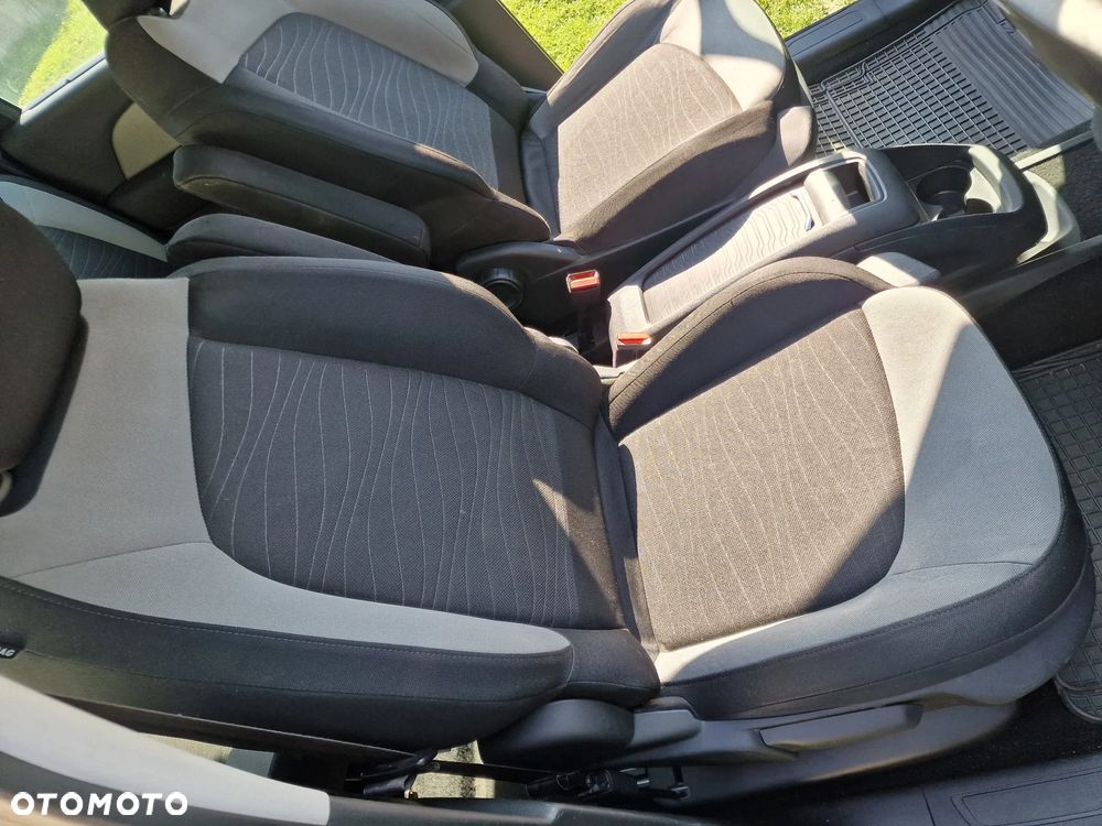 Citroën C4 Picasso - 14