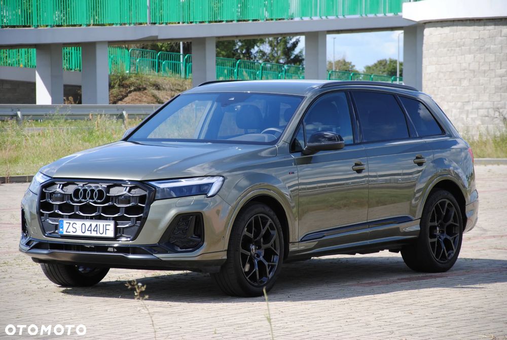 Audi Q7 - 8