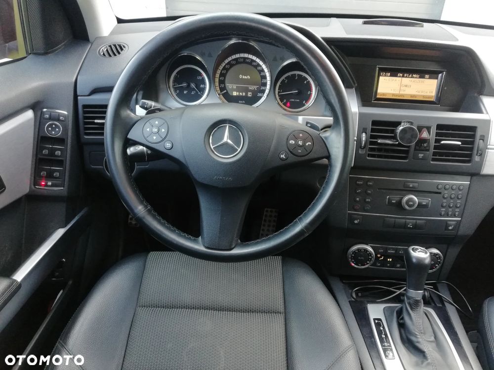Mercedes-Benz GLK - 16