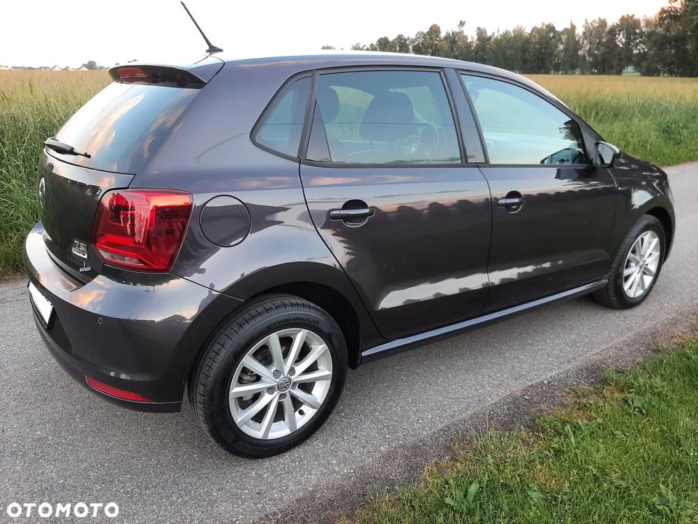 Volkswagen Golf - 11