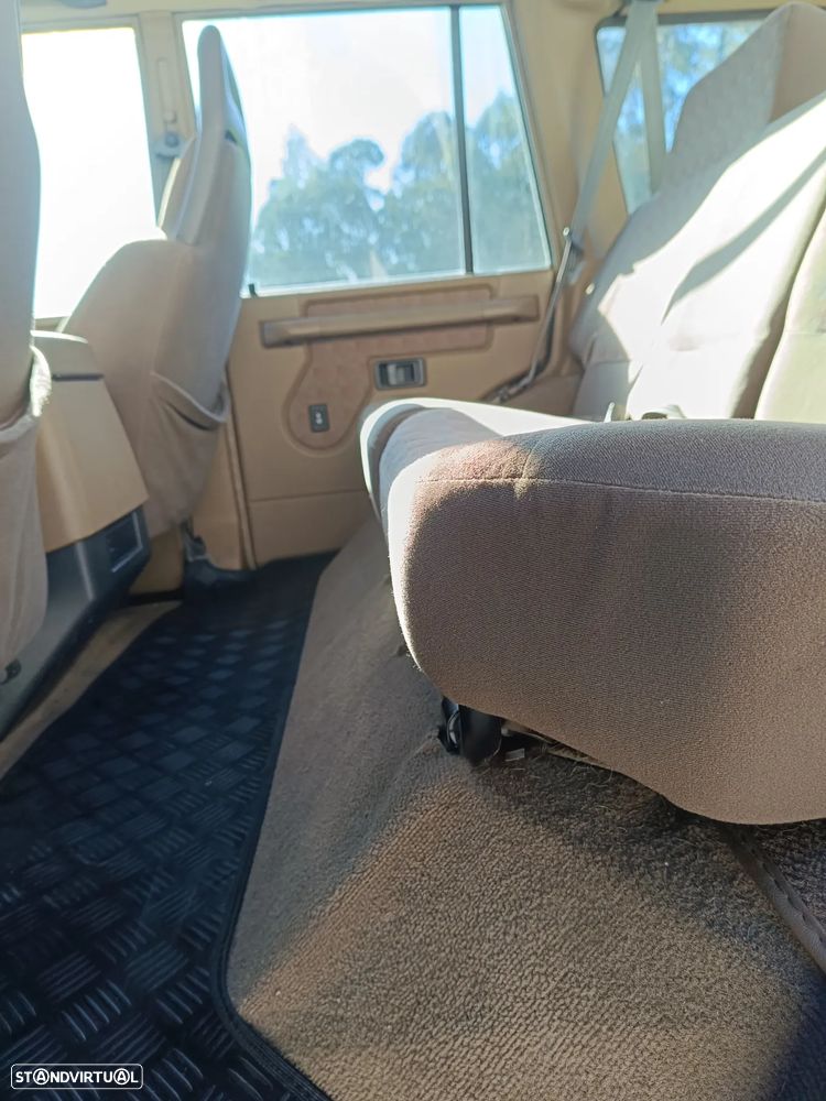 Land Rover Discovery 2.5 TDi - 11