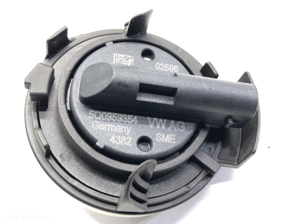 CZUJNIK UDERZENIOWY - 45.00 PLN - VW GOLF VII (5G1, BQ1, BE1, BE2) 2012 - 2022 2.0 GTD 135 kW [184 - 2