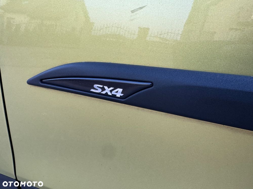 Suzuki SX4 S-Cross 1.6 VVT CVT 4x2 limited - 23