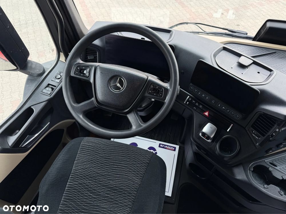 Mercedes-Benz ACTROS 1840 / PRZESTRZENNY 60M3 / 7,75 M / SALON PL - 8