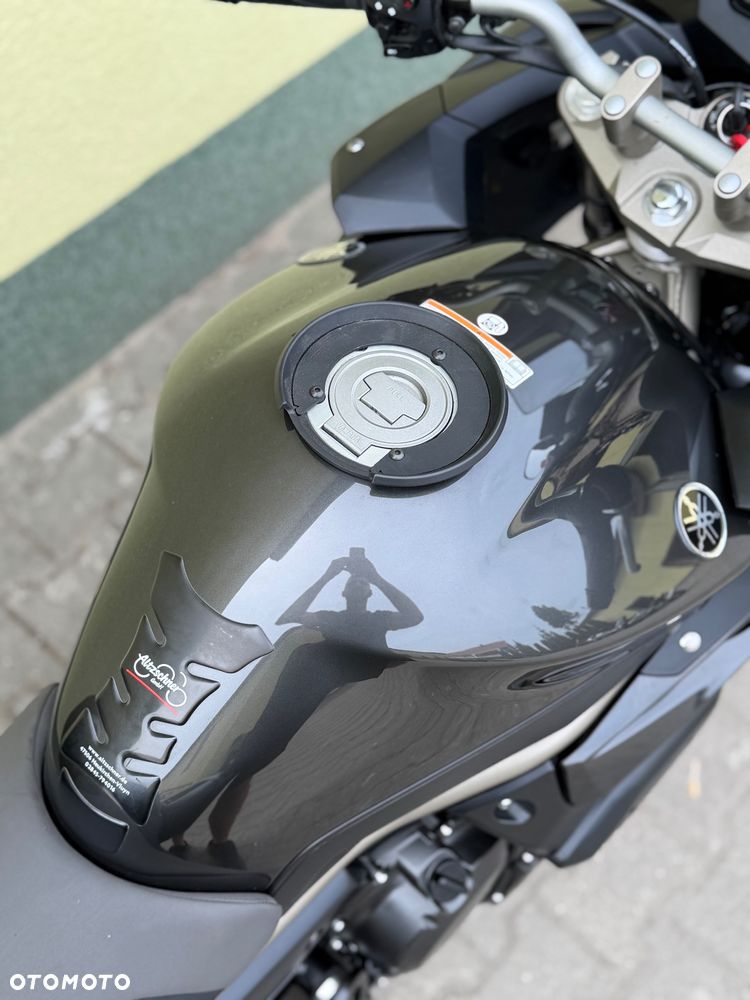 Yamaha XJ - 17