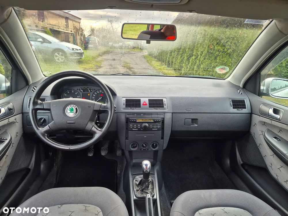 Skoda Fabia 2.0 Excellent - 12