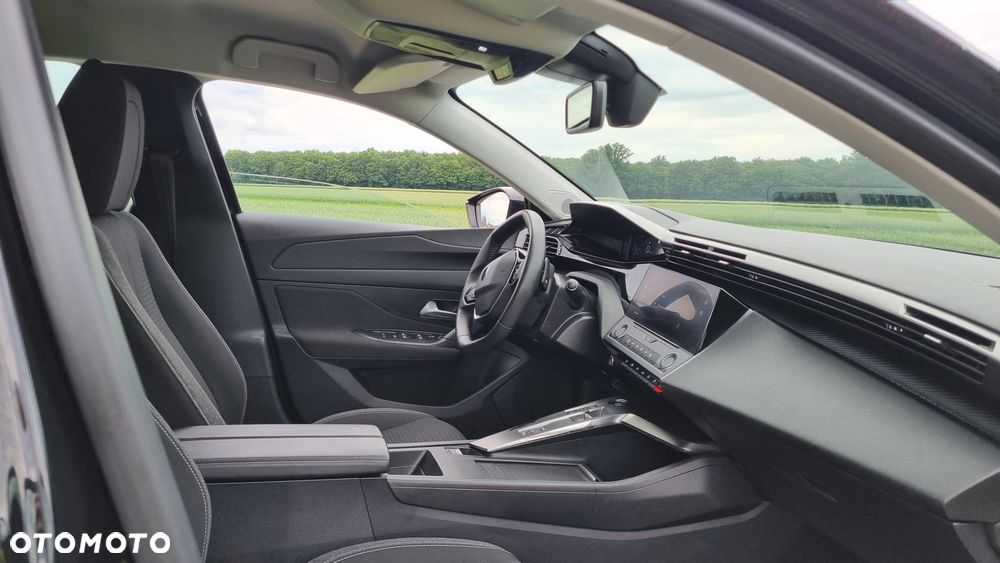 Peugeot 308 180 e-EAT8 GT - 39