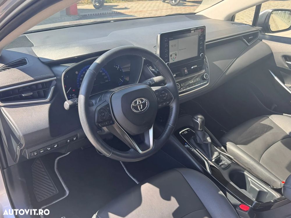 Toyota Corolla Sedan 1.8 HSD Exclusive - 11