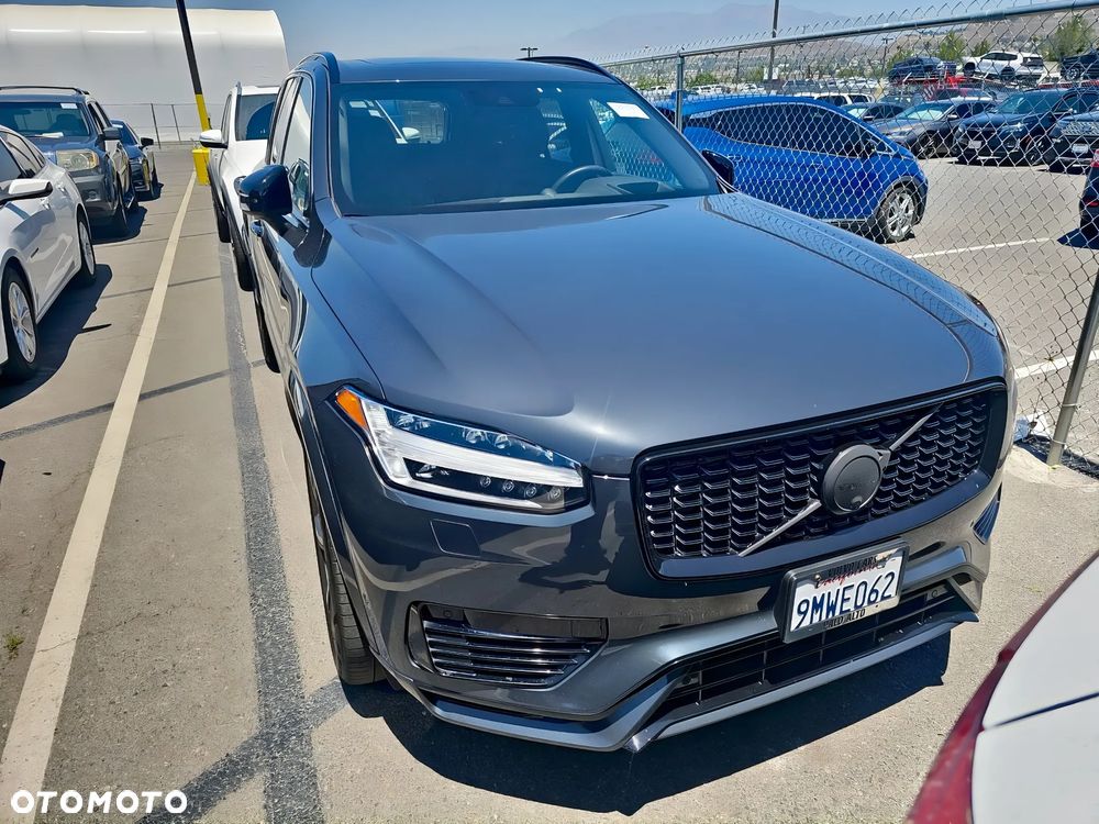 Volvo XC 90 T8 AWD Plug-In Hybrid R-Design 7os