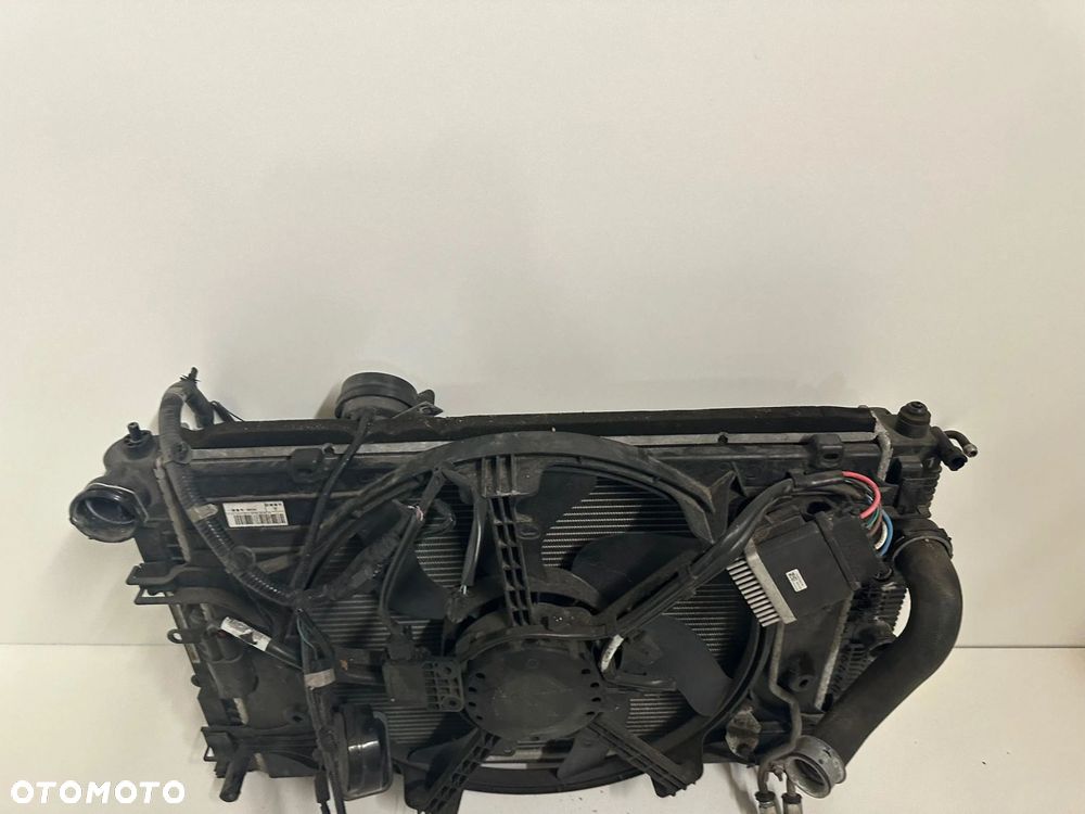 Infiniti Q50 komplet chłodnic - 5