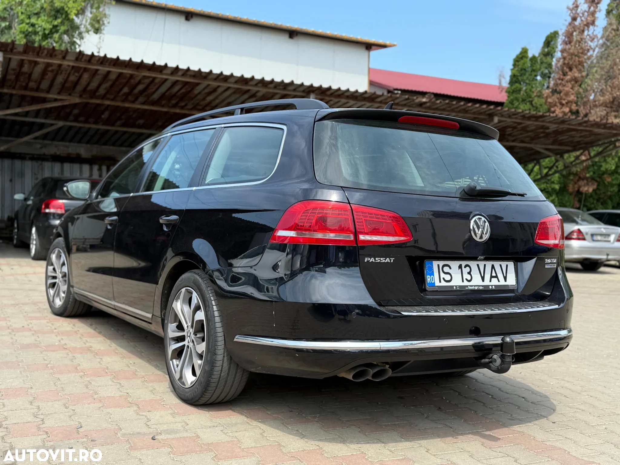 Volkswagen Passat Variant 2.0 TDI BlueMotion Technology Comfortline - 4