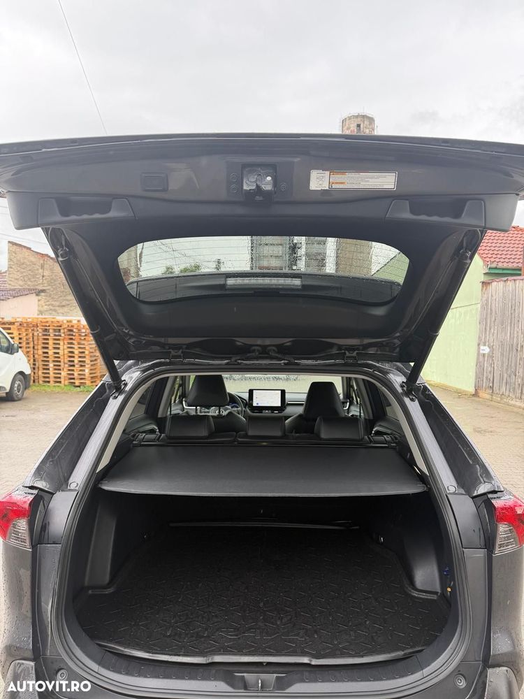 Toyota RAV4 2.5 VVT-iE 4x4 Luxury - 13