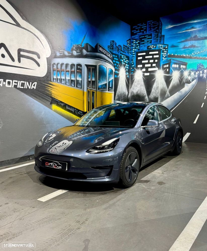 Tesla Model 3 Standard Range Plus RWD - 3