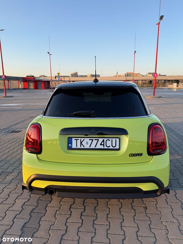 MINI Cooper Standard - 4