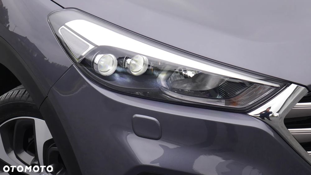 Hyundai Tucson 1.7 CRDI BlueDrive GO 2WD - 18