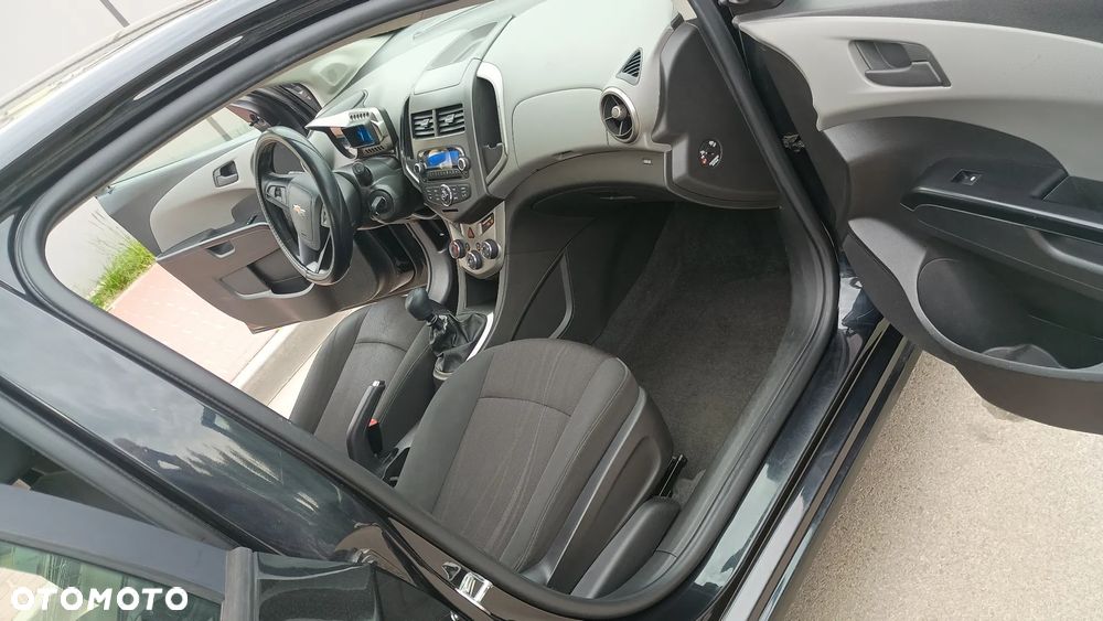 Chevrolet Aveo 1.4 16V LT - 16
