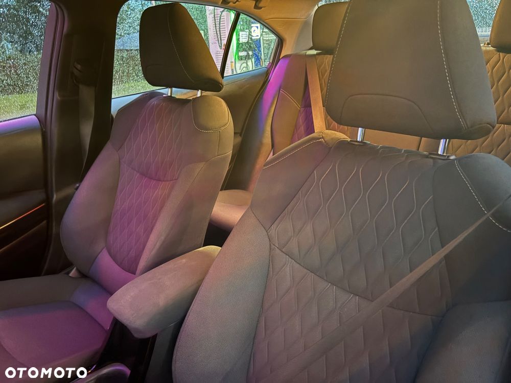 Toyota Corolla 1.6 Comfort - 12