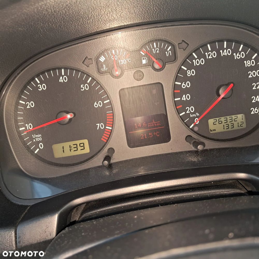 Volkswagen Bora - 18